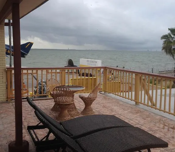 Capri Beach Hotel