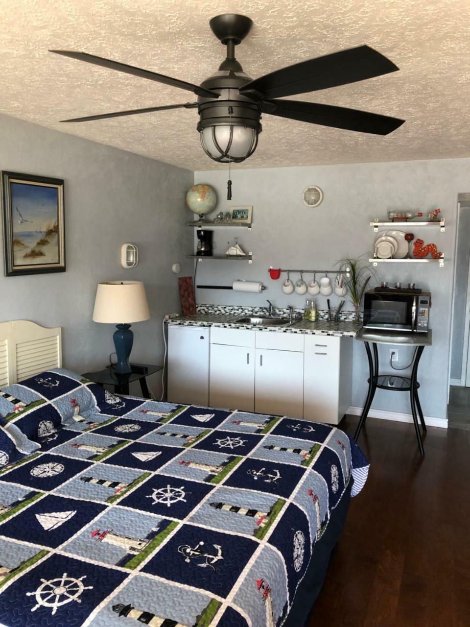 Capri Hotel Corpus Christi